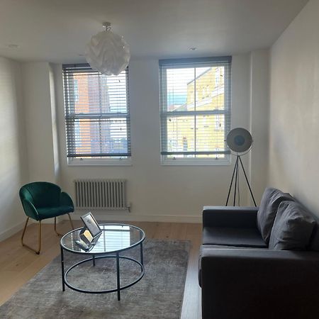 Апартаменты Access Brick Lane Лондон Экстерьер фото