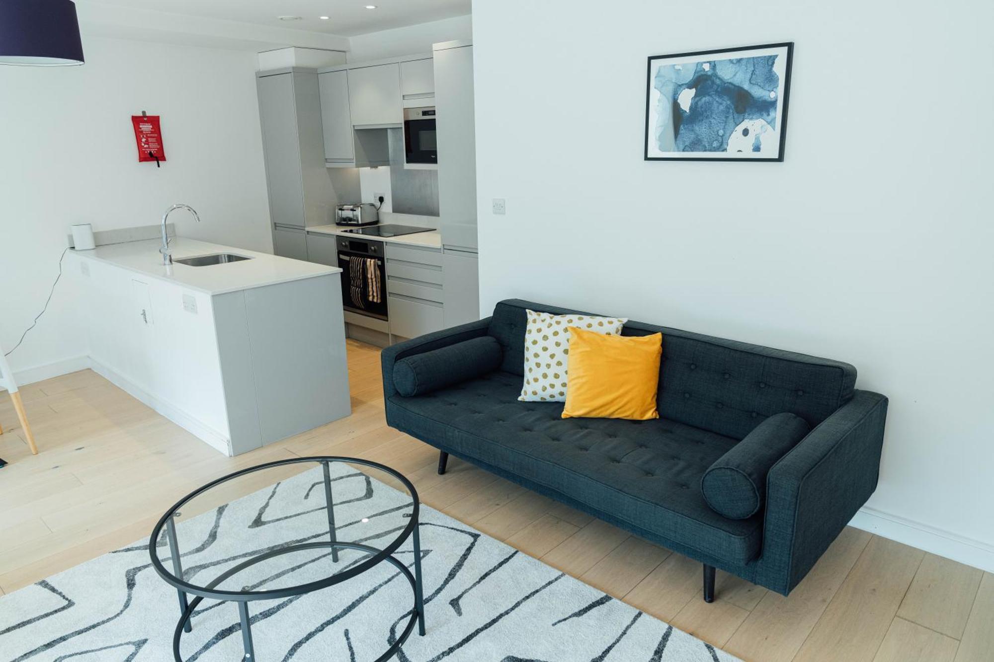 Апартаменты Access Brick Lane Лондон Экстерьер фото